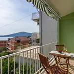 Apartment Family-friendly With Swimming Pool Okrug Gornji, Ciovo - 18827 *