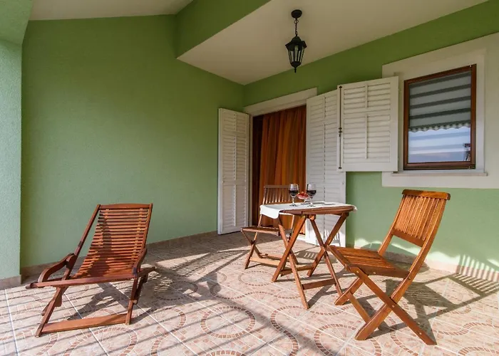 Appartement Family-friendly With Swimming Pool Okrug Gornji, Ciovo - 18827 Trogir