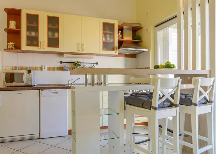 Family-friendly With Swimming Pool Okrug Gornji, Ciovo - 18827