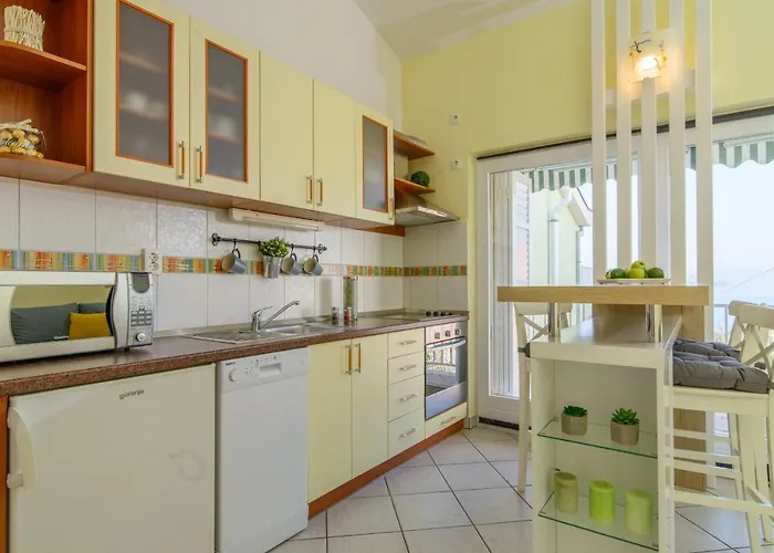 Family-friendly With Swimming Pool Okrug Gornji, Ciovo - 18827