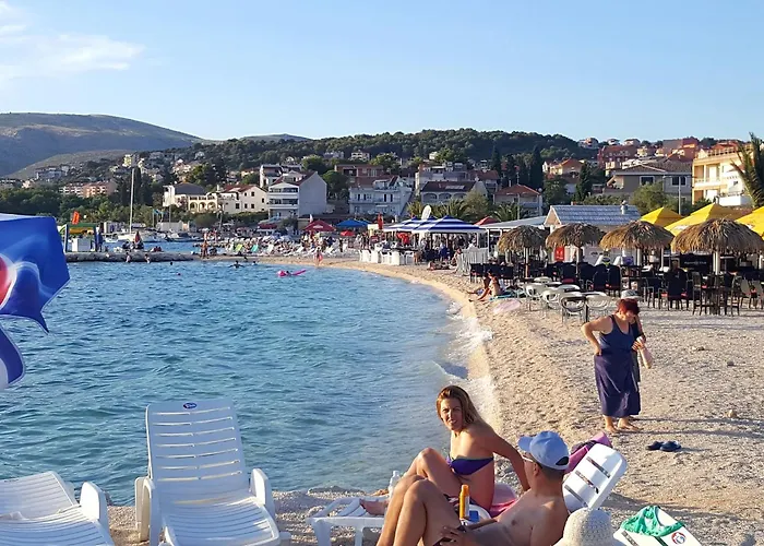 Family-friendly With Swimming Pool Okrug Gornji, Ciovo - 18827 * Trogir