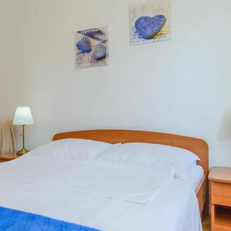 Family-friendly With Swimming Pool Okrug Gornji, Ciovo - 18827 * Trogir